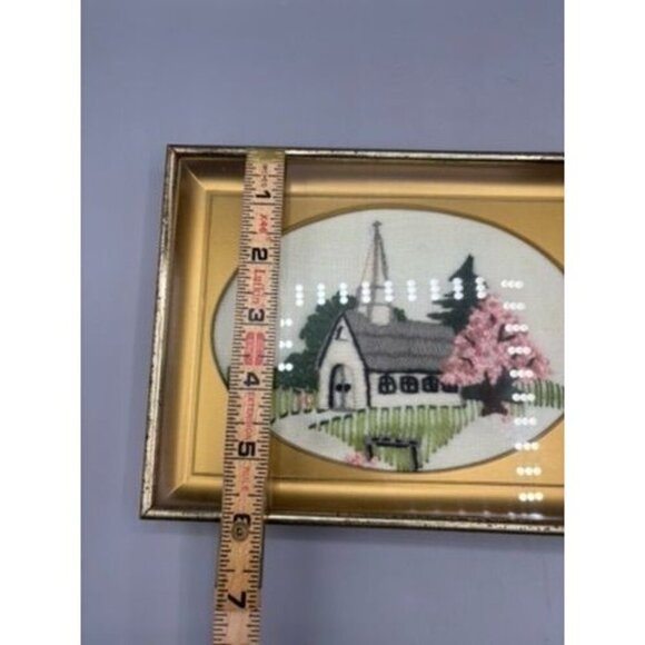 Vtg Handmade Embroidered Church‎ Steeple Scene In Gold Frame Trees - Picture 7 of 7
